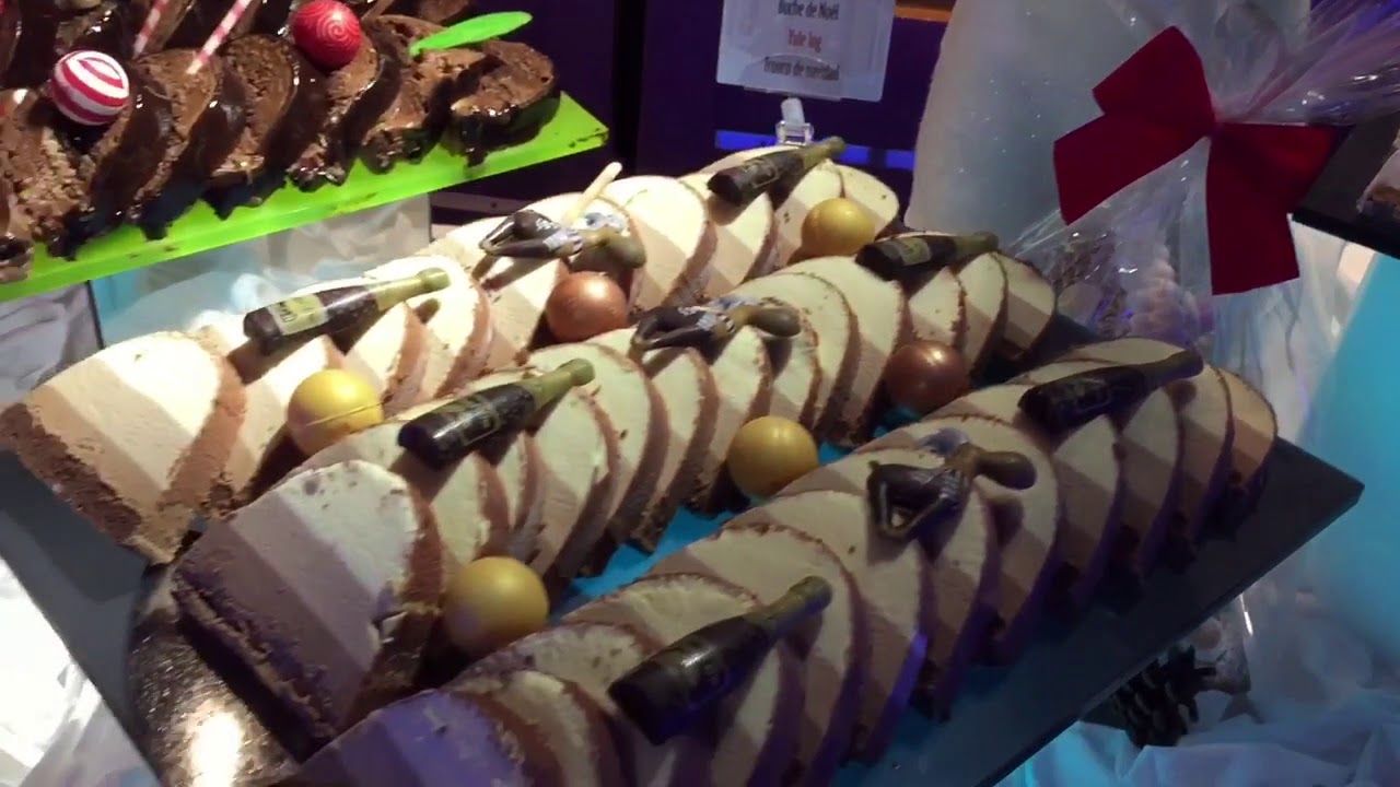 DISNEYLAND PARIS SEQUOIA LODGE CHRISTMAS EVE DINNER 2017