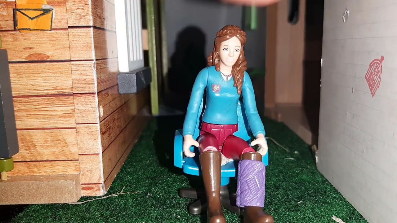 Gérer une écurie avec une jambe cassée... Histoire Schleich ✨