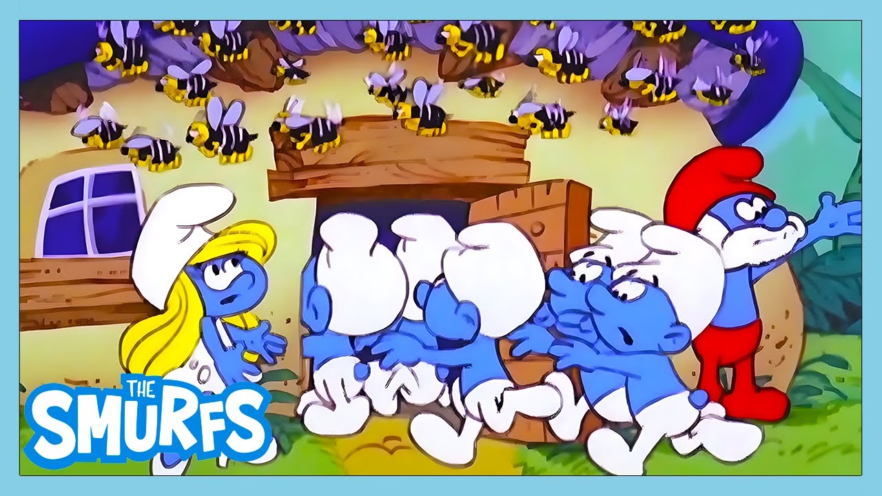 ¡Ataque de abejas! | Los Pitufos | WildBrain Historias De Miedo Para Niños 👻 🎃