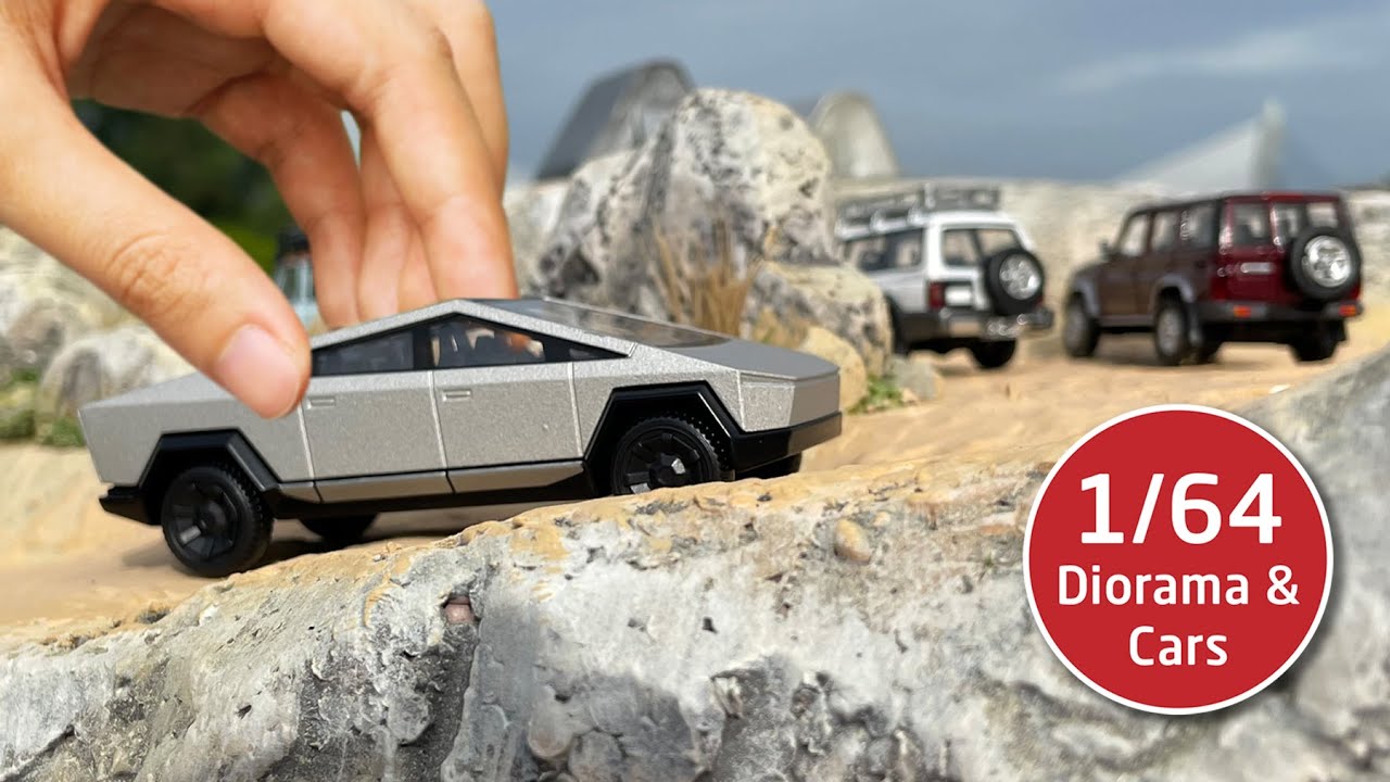 Rocky Campsite with Various 4x4 and SUV - 1/64 Die-cast Car Collection & Diorama Design