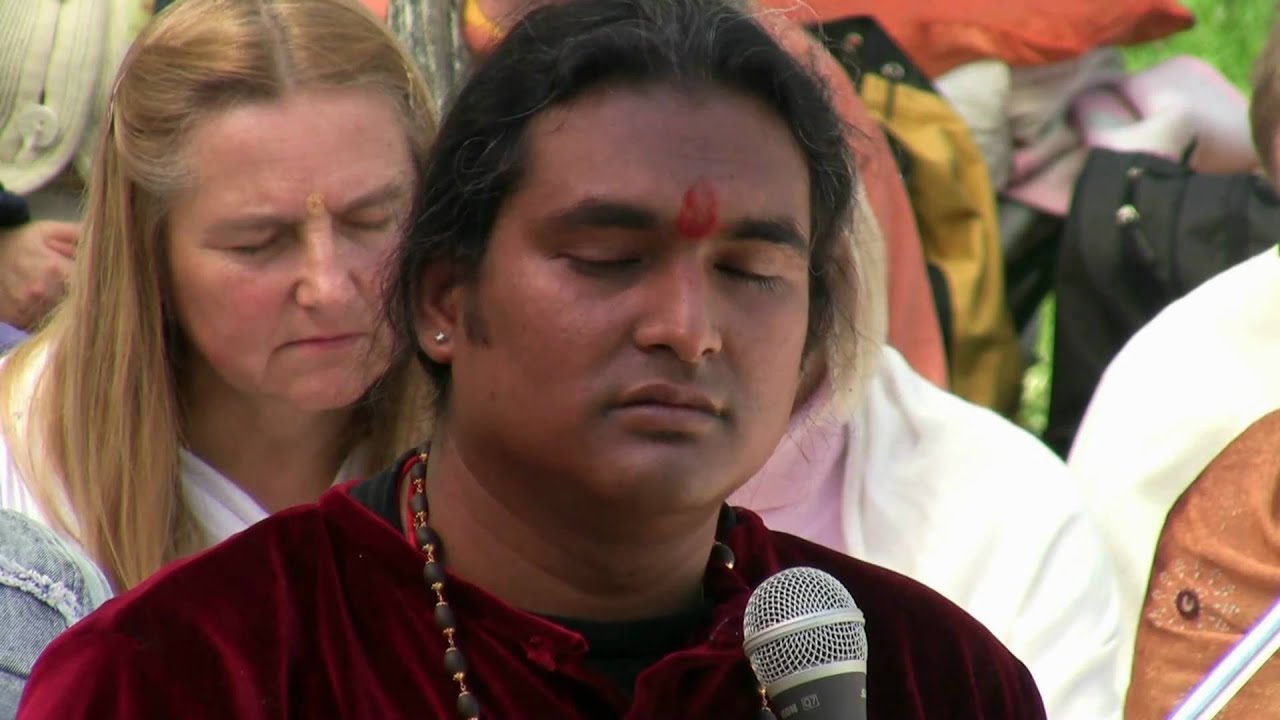 Gayatri Yagna with Sri Swami Vishwananda in Warsaw 2010