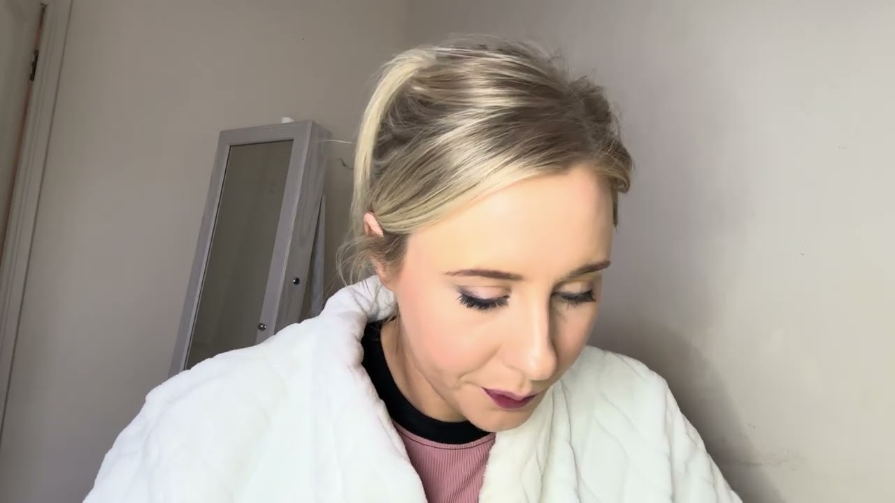 Spit make up! 💦 mouth sounds asmr