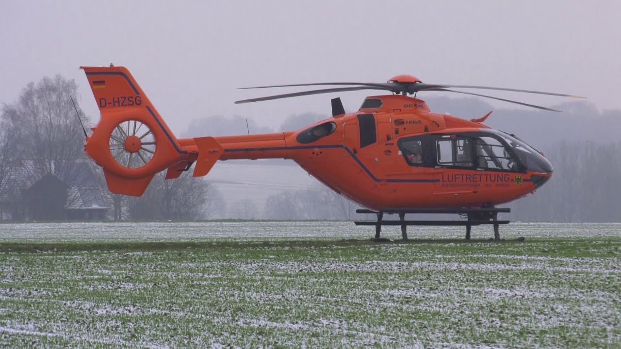 Schwerer Verkehrsunfall in Herford: Bielefelder (41) verletzt - Hubschrauber im Einsatz