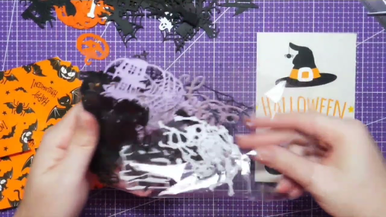 ON CONTINUE LE SERVIETAGE ET ON REALISE UNE CARTE UNE KIS ET UNE MEMORIDEX