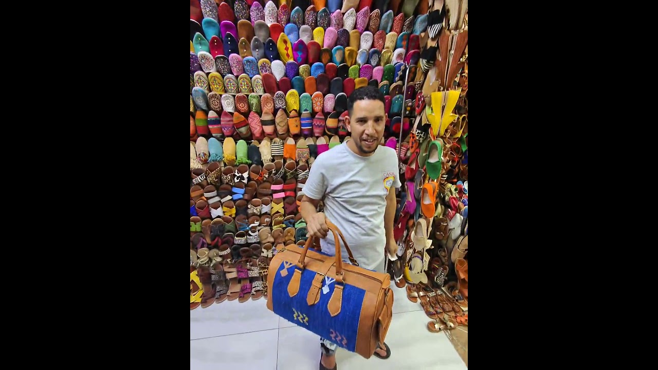 I Bought This Unique Bag In Morocc 🇲🇦 #divingintolifewithaugustus #travel #morocco #shopping #shop