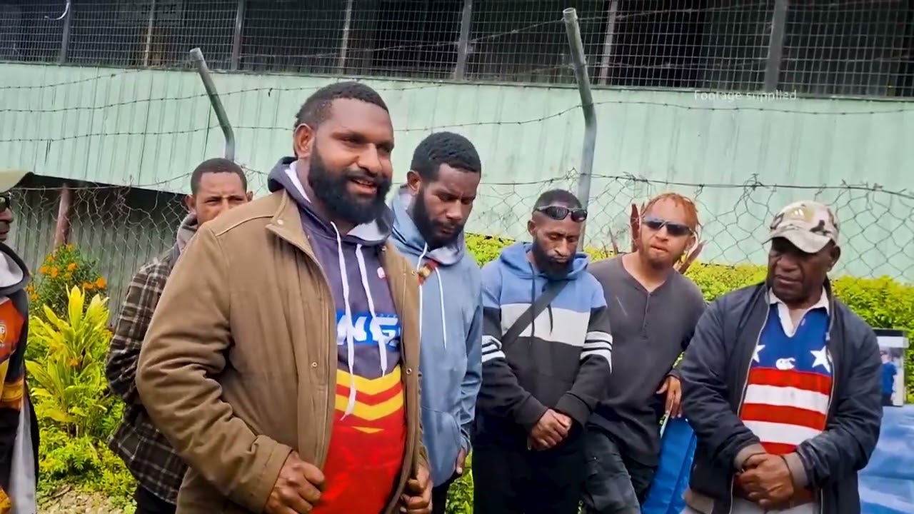 PNGRFL Community Rugby League delivering the 2025 Incentive kits to compliant affiliated leagues.