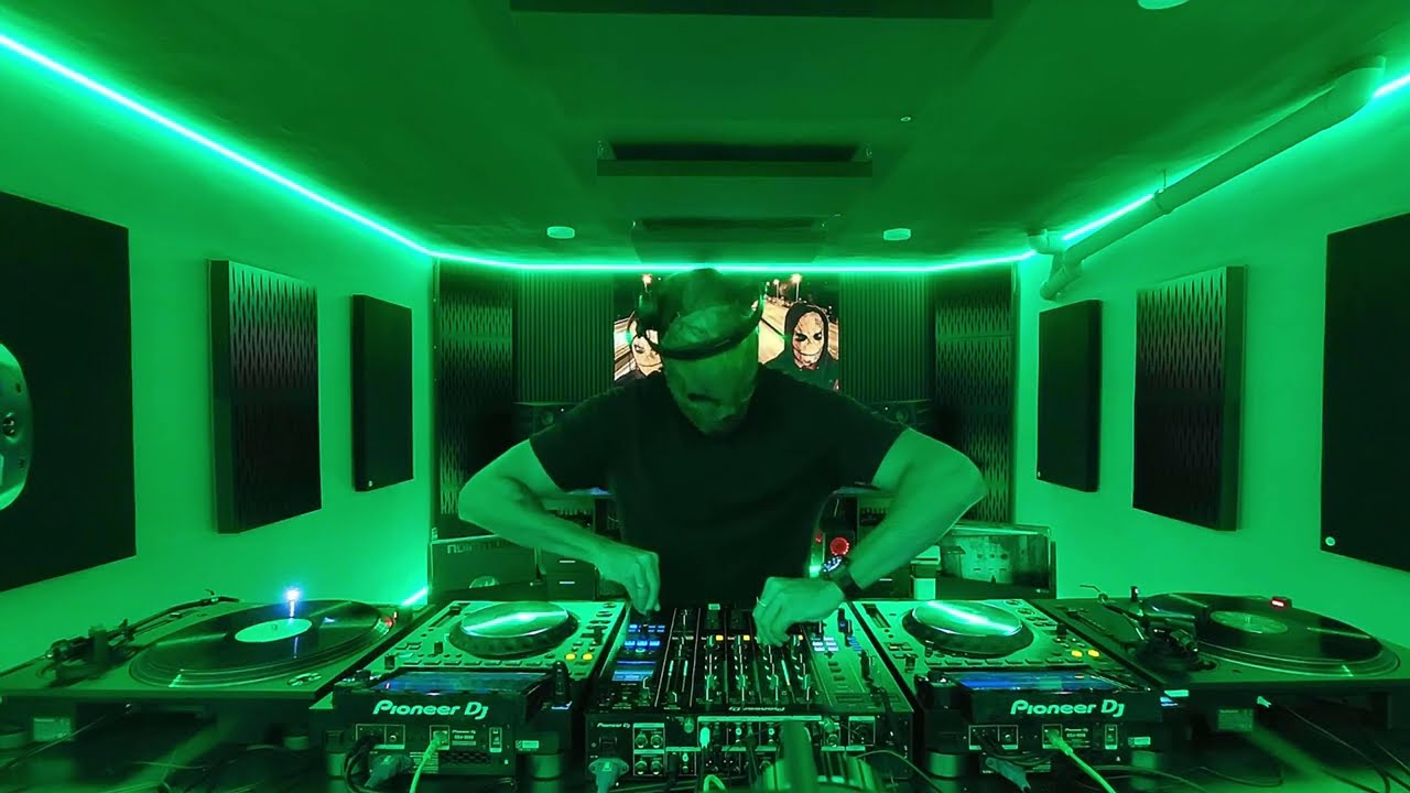 The YellowHeads x 4 Decks Raw Mix