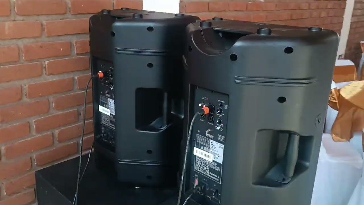 Cómo conectar un sistema de audio activo 