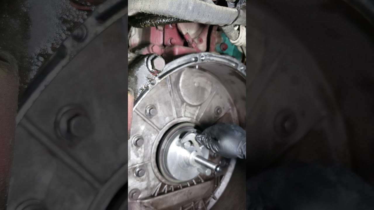 Replace Rear Main Seal on Mack Volvo engines.