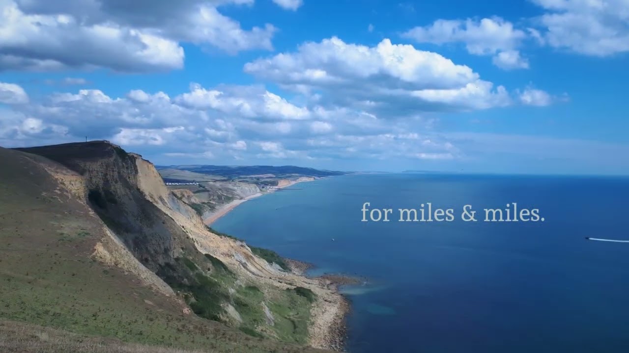 Foot Trails | The Dorset Coast #hikinguk #coastalwalks #englishcountryside #walkinguk