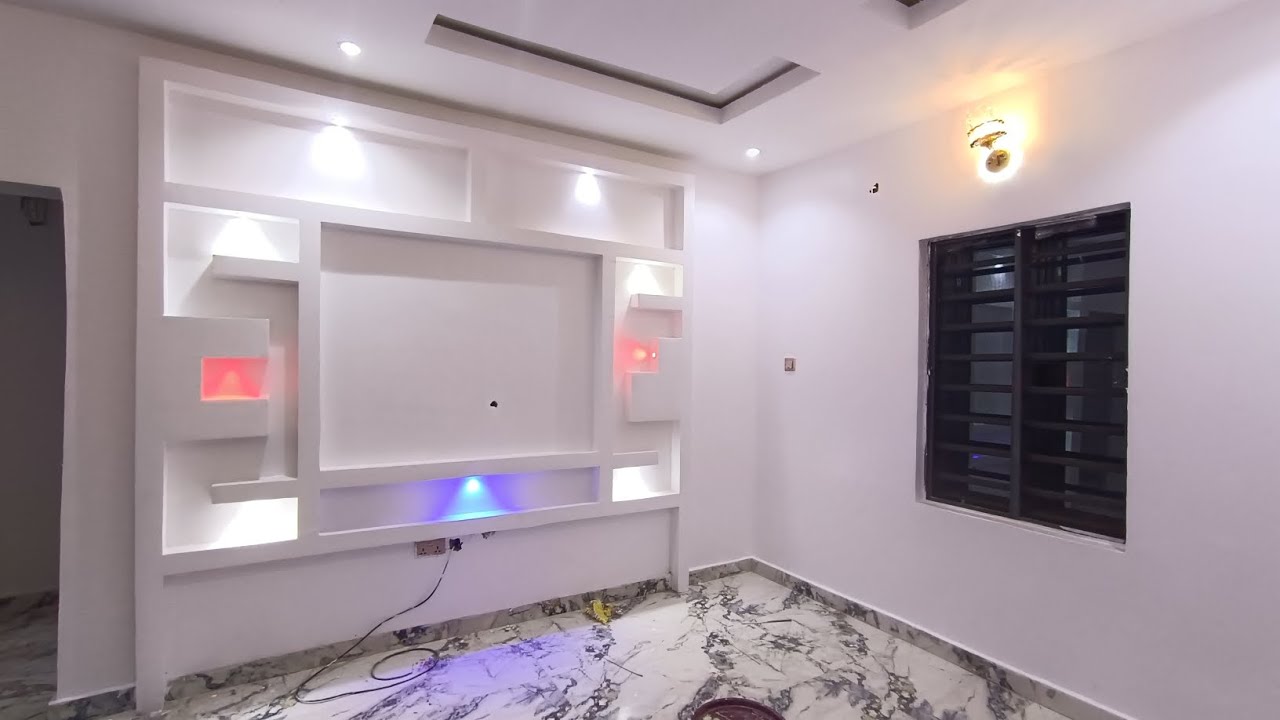 Newly Built & Tastefully Finished 2 Bedroom Flat x 3 Toilets & A Terrace TO LET @ Igbogbo - ₦1m P.A.