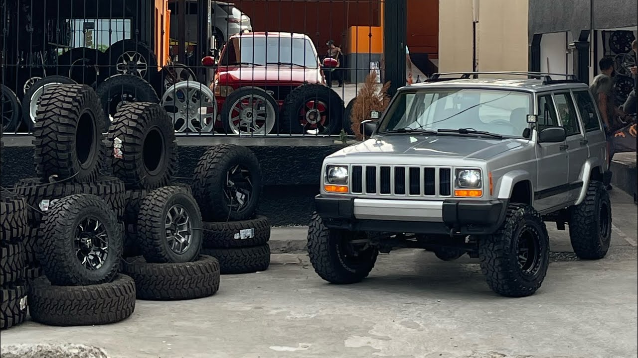 RINES Y FOCOS NUEVOS!! PARA LA CHEROKEE SPORT, ASÍ FUE COMO QUEDÓ !