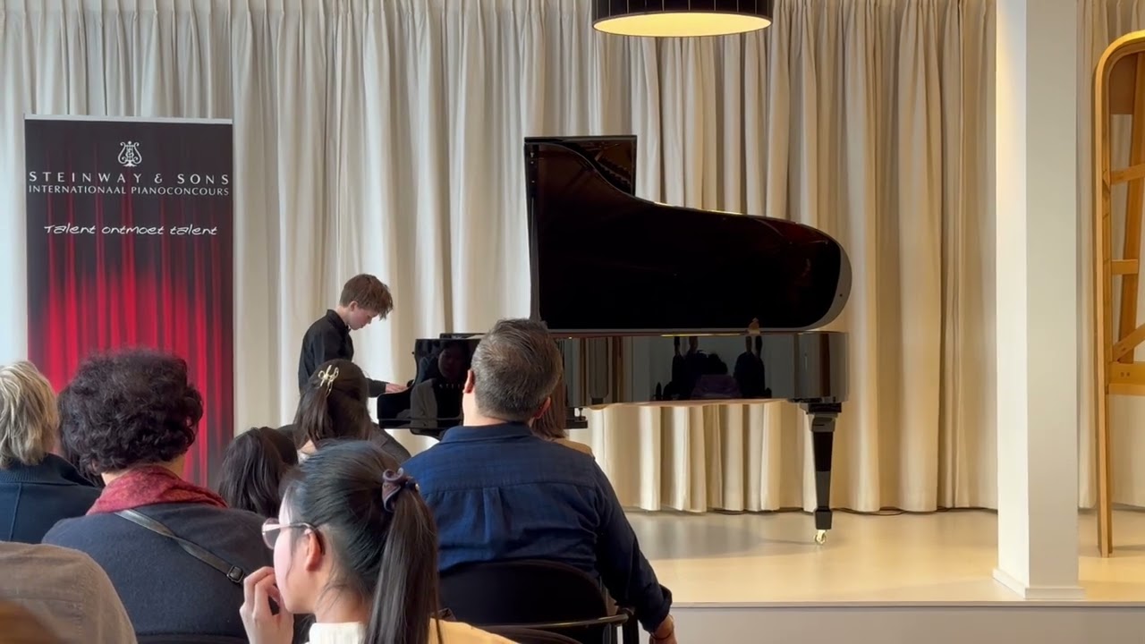 Floris Rol (11) perfoms La Fiesta by Chick Corea!