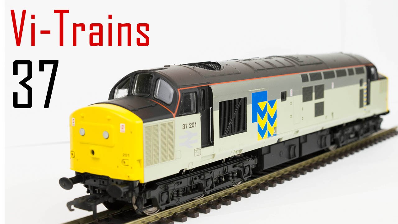 Unboxing the ViTrains Class 37