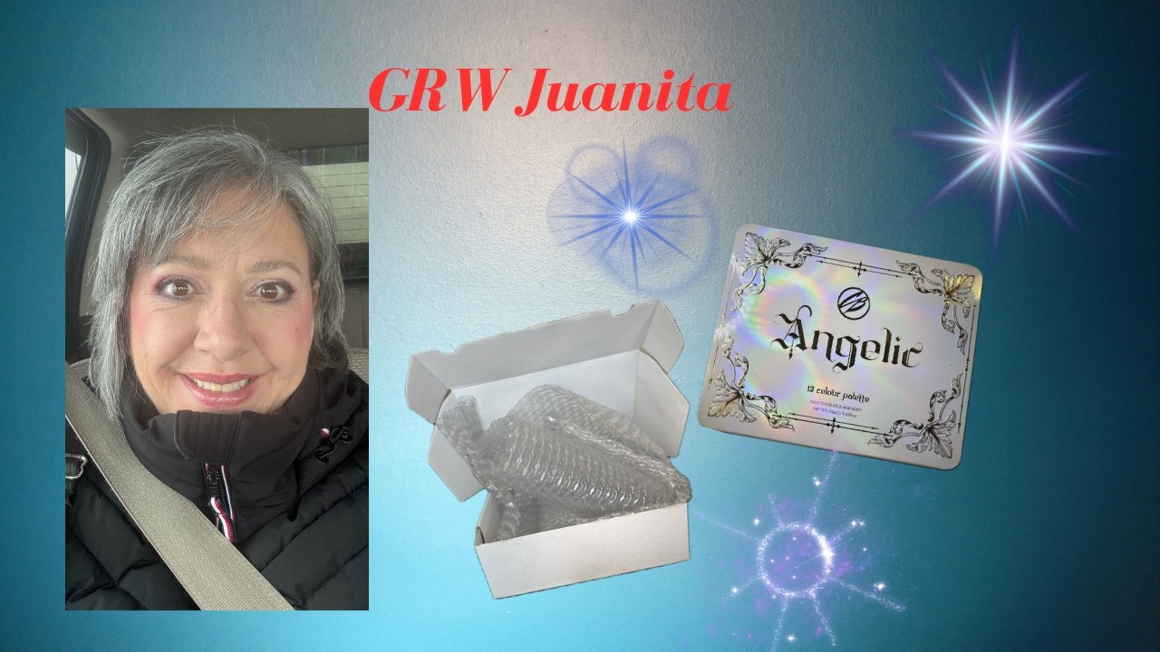 Cosmic Beauty new Angelic eyeshadow palette. Beautiful! #cosmicbeauty #eyeshadow #unboxing