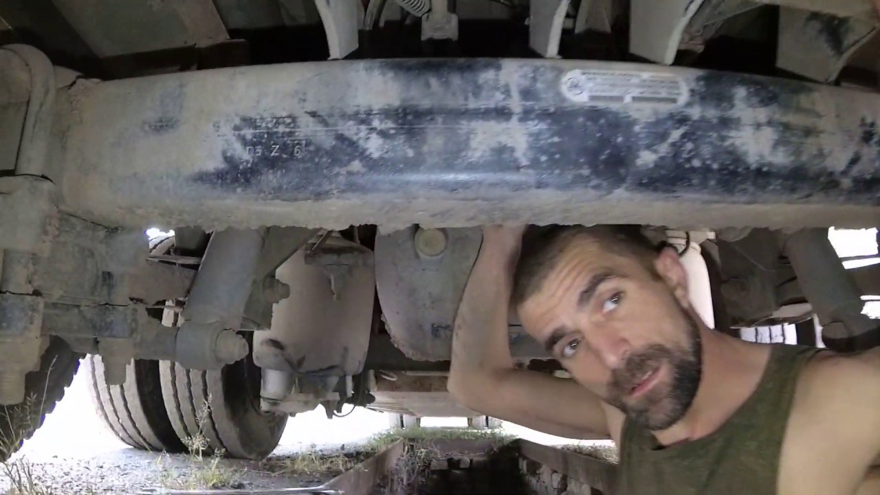 Шипел ускоритель тормозов на полуприцепе тел. 89054934540