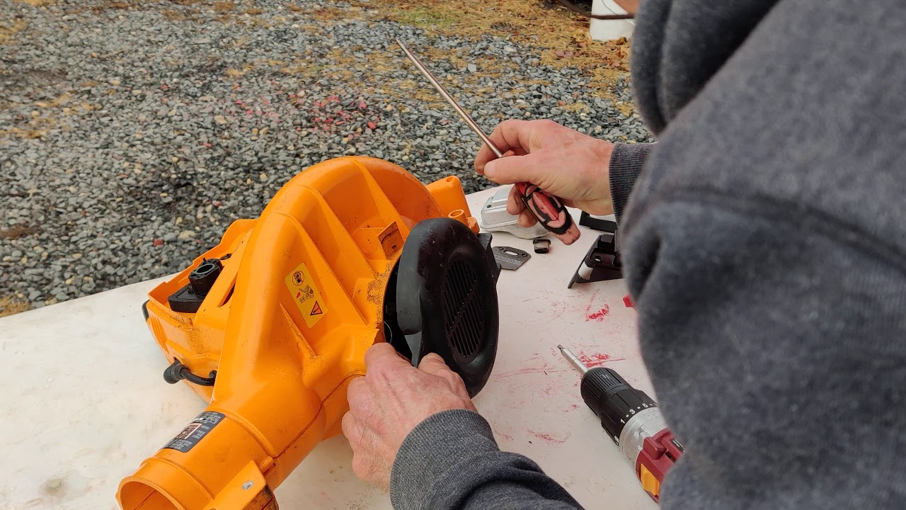 Poulan hand held blower fuel line replacement PT 1