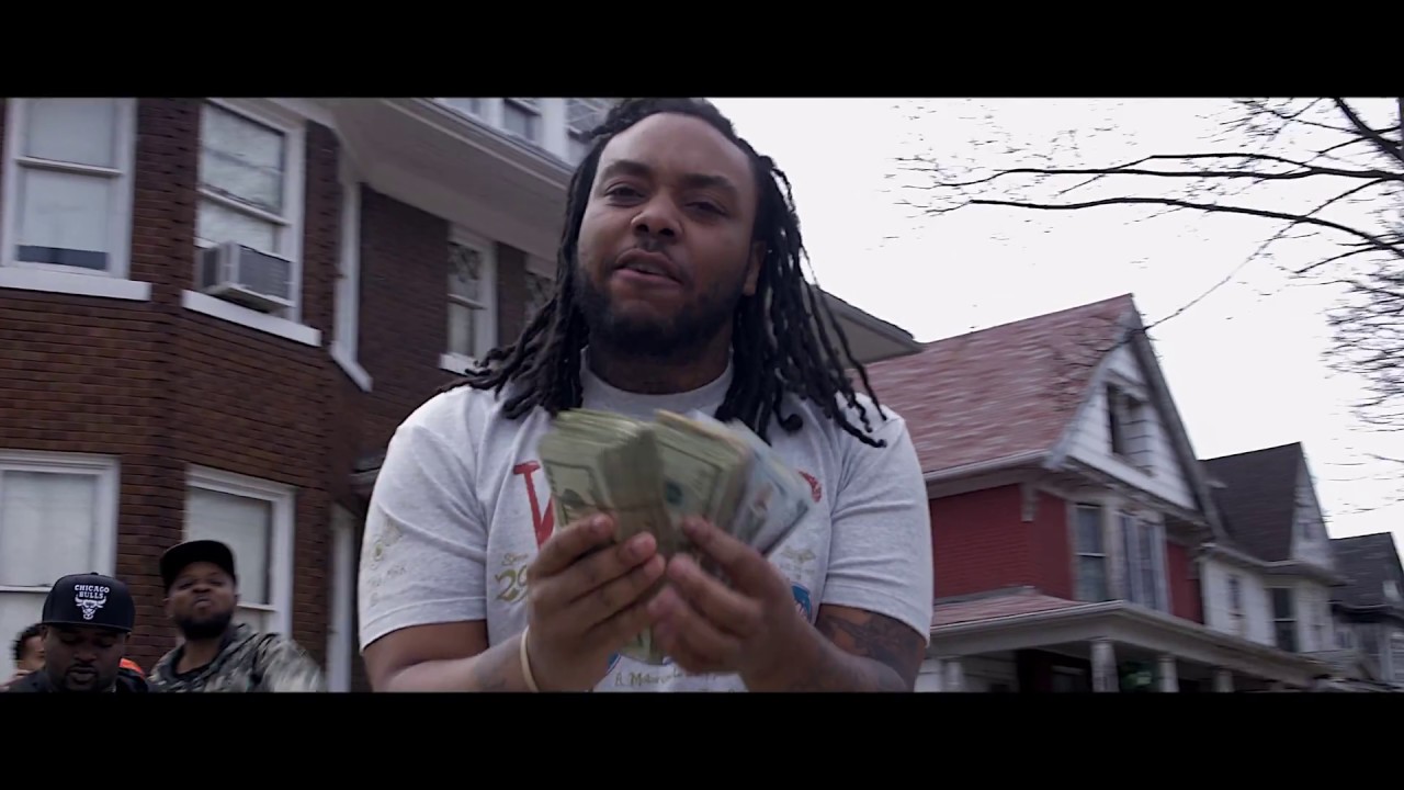 DameDot | Off The Porch | shot by @a_royal_payne