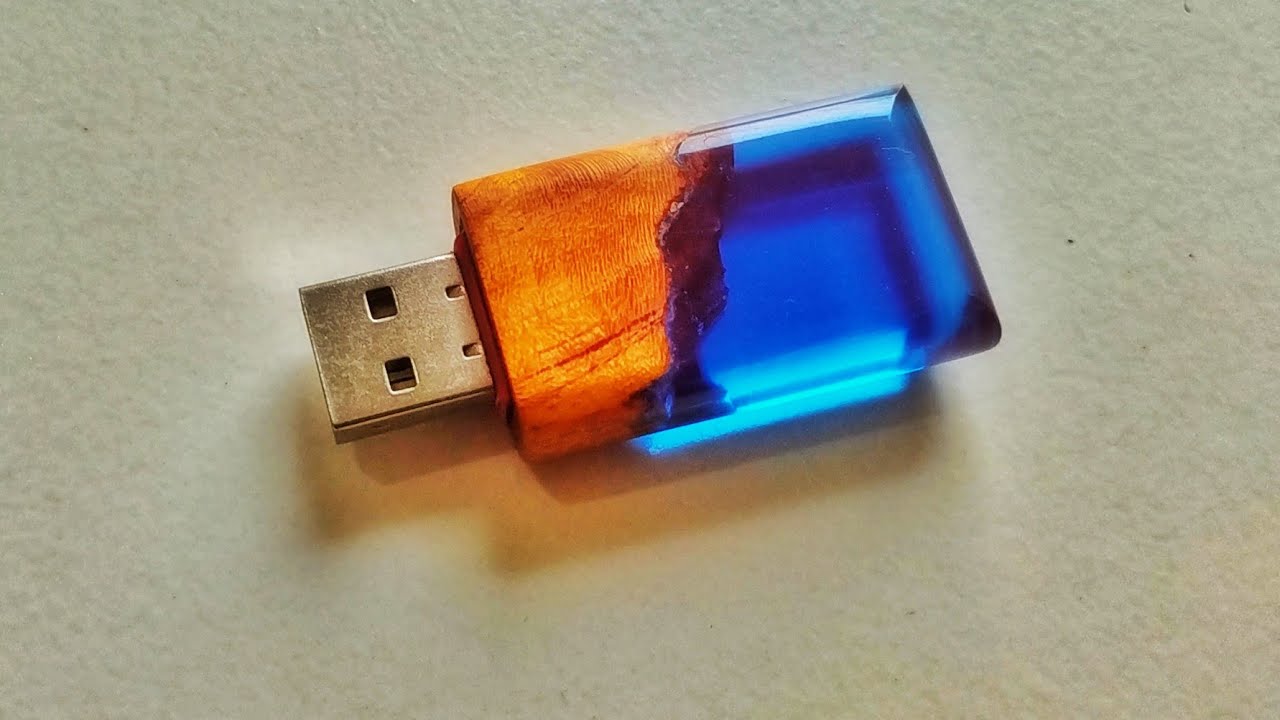 DIY Unique Epoxy Resin And Wood USB PenDrive
