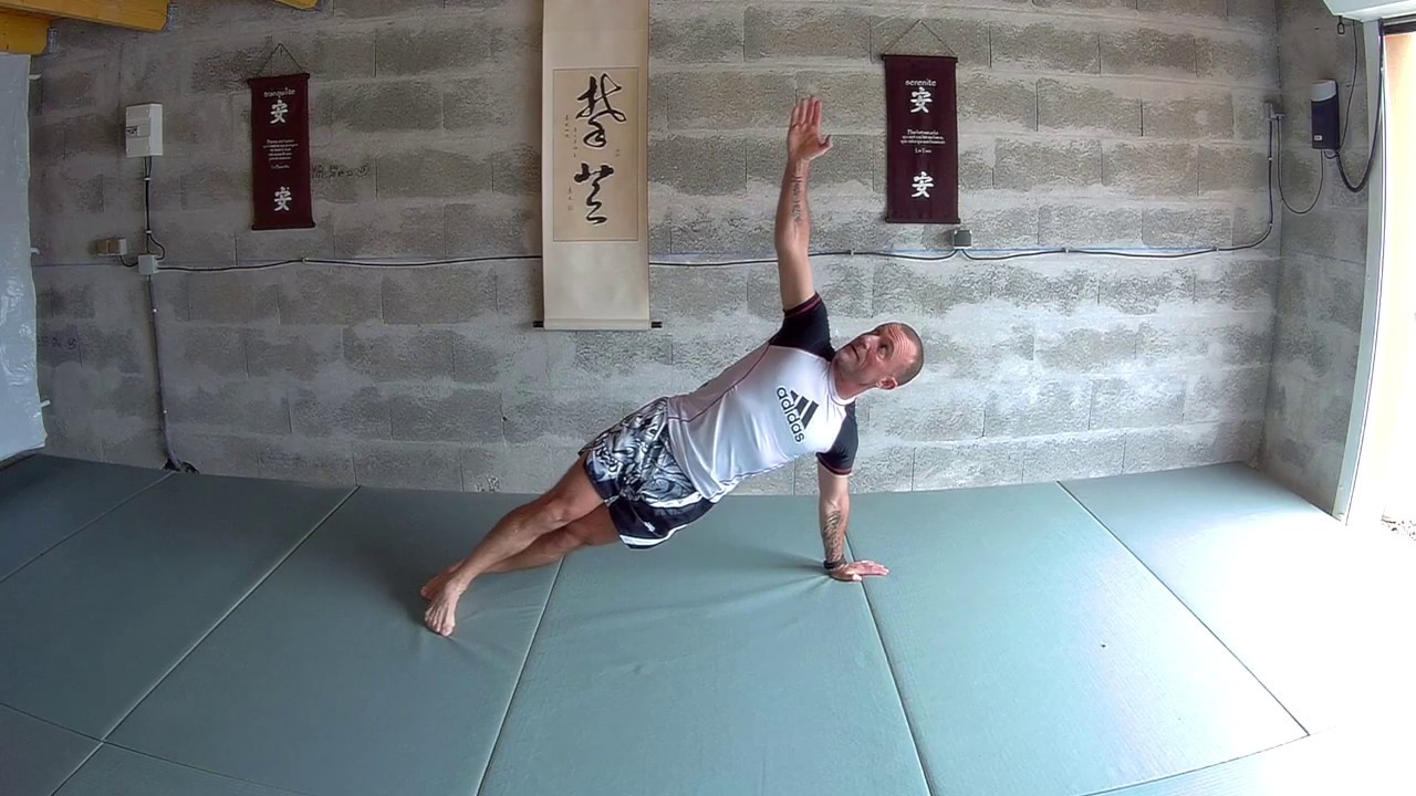 Karaté cardio musculation sans materiel