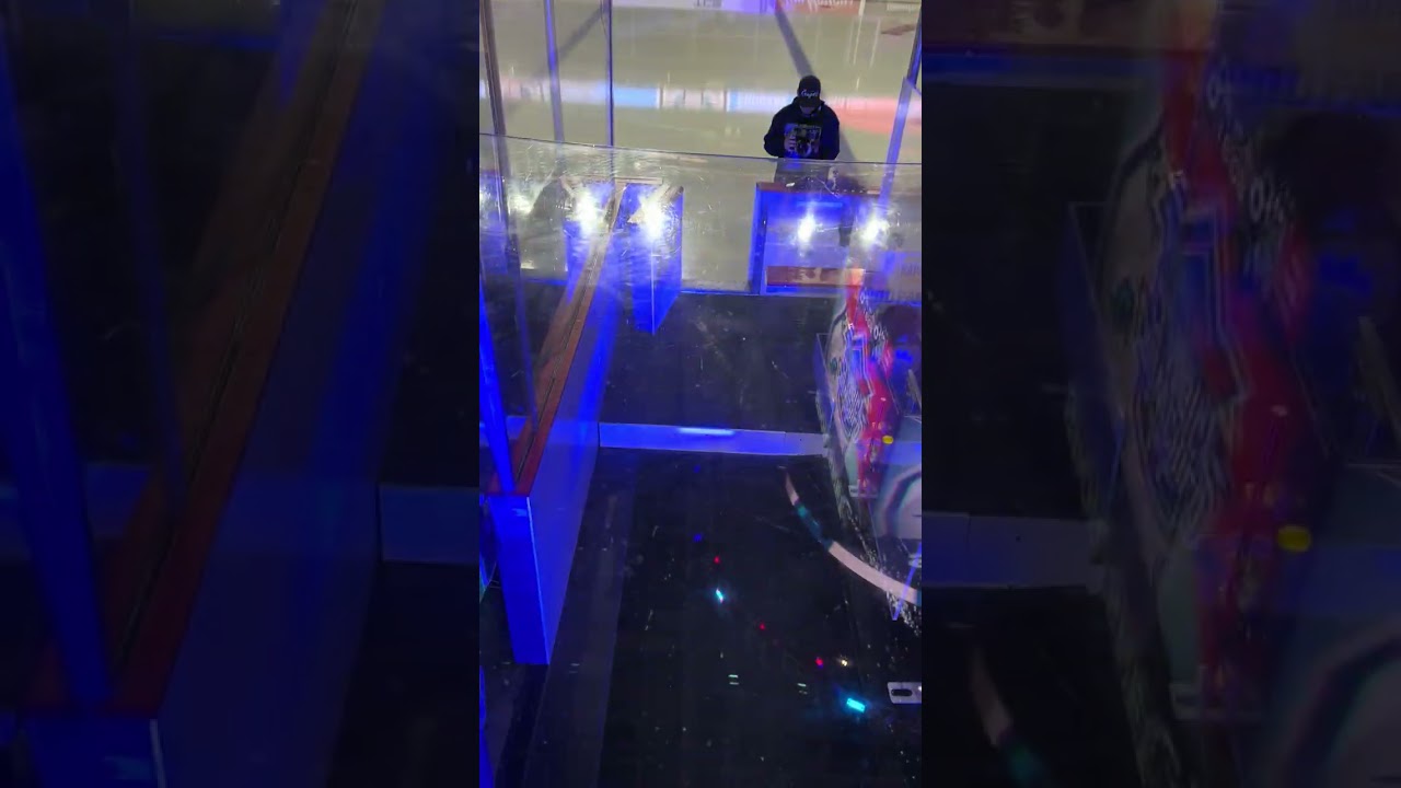 MRU woman’s warmups entrance 