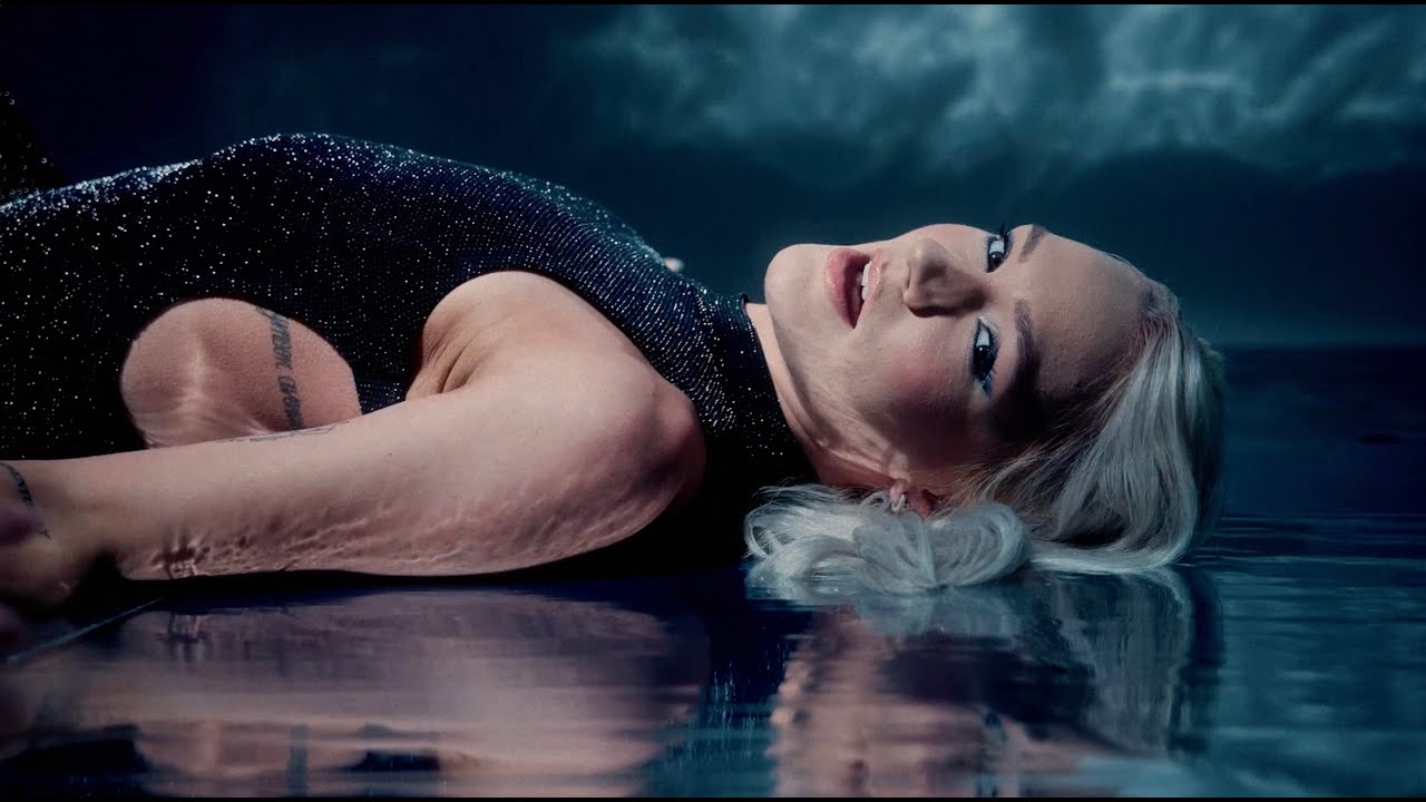 Kirsty Grant - Outerbody (Official Visualiser)