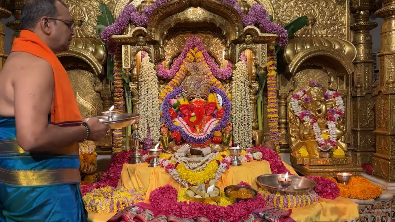 श्री सिद्धिविनायक LIVE आरती दर्शन | Siddhivinayak Ganpati Dadar Aarti🙏🏻 १२/०२/२०२६🛕