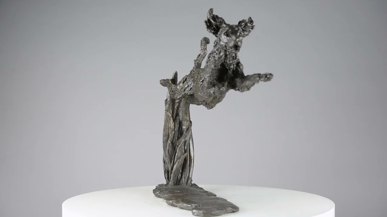 Leaping Spaniel, in bronze resin, by animal sculptor Tanya Russell.