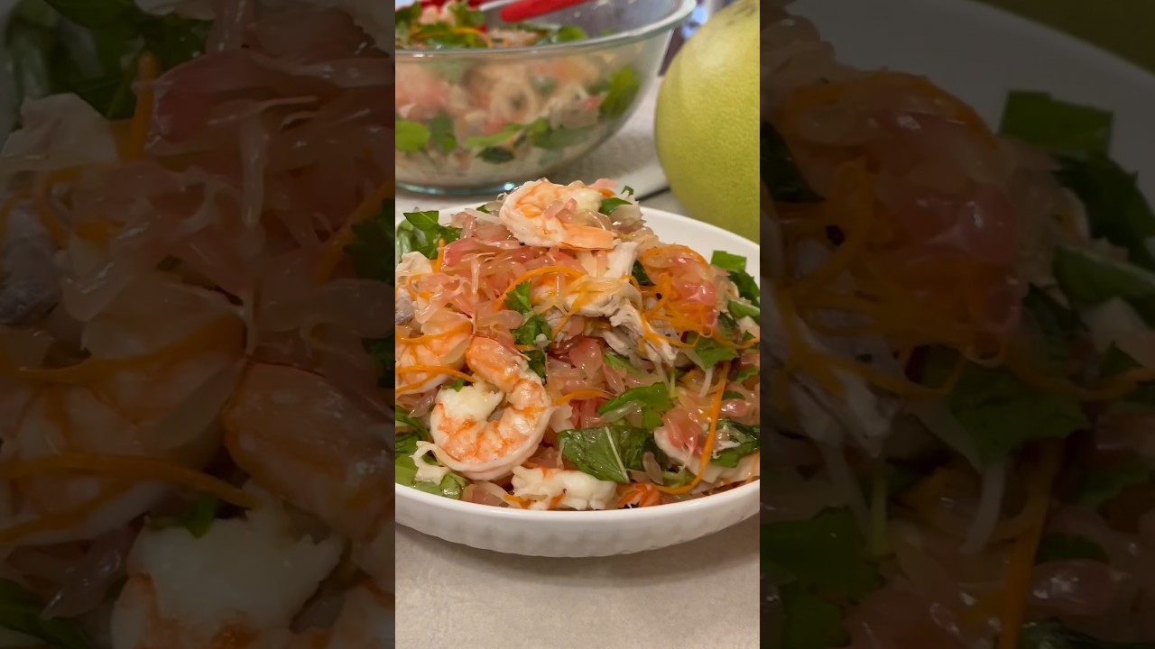 Have You Tried Vietnamese Pomelo Salad? (Gỏi Bưởi) #shorts #vietnamesefood #salad