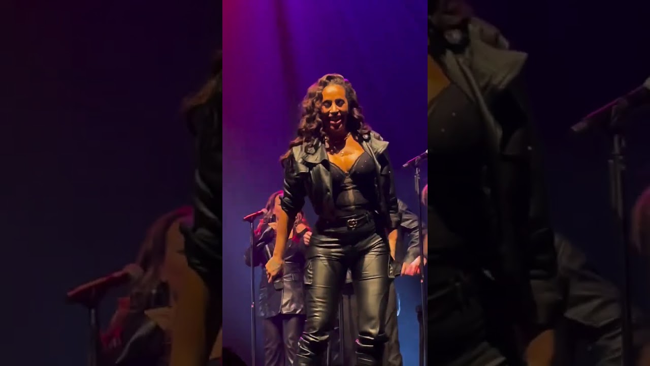 Glennis Grace Love will save the day Antwerpen 19- 11 2023