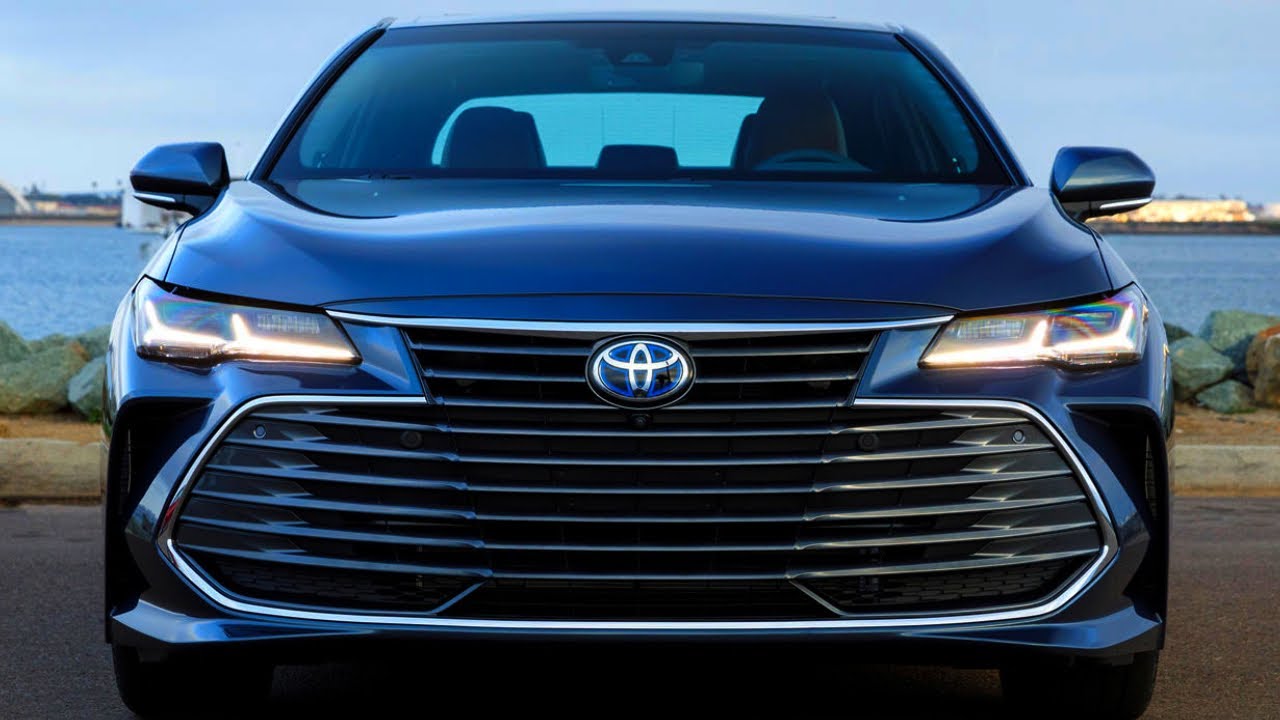 New 2020 Toyota AVALON | Best Hybrid Sedan? Interior, Exterior