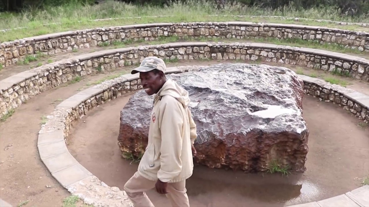 NAMIBIA has the WORLD'S LARGEST METEORITE