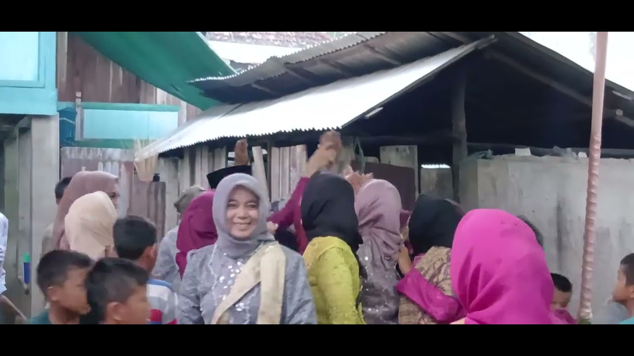 Habis keliling arak arak 