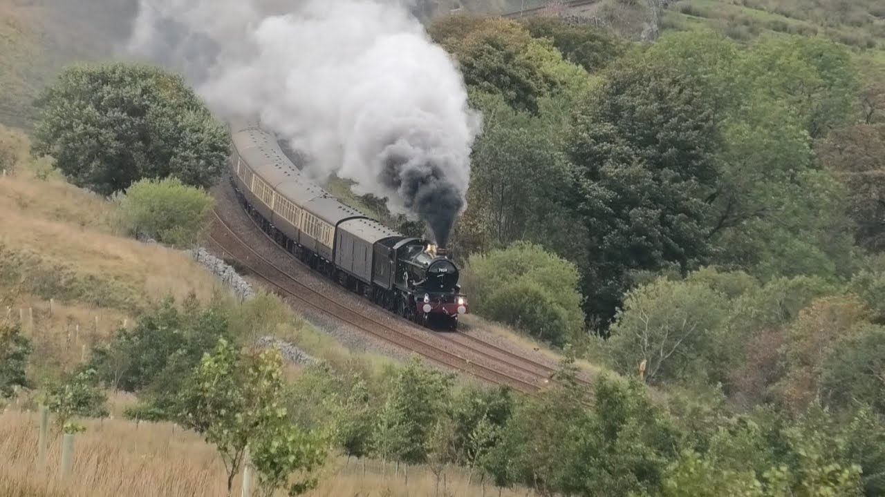 GWR 7029 Clun Castle returns to Shap with The Shap Mountaineer 27/09/25