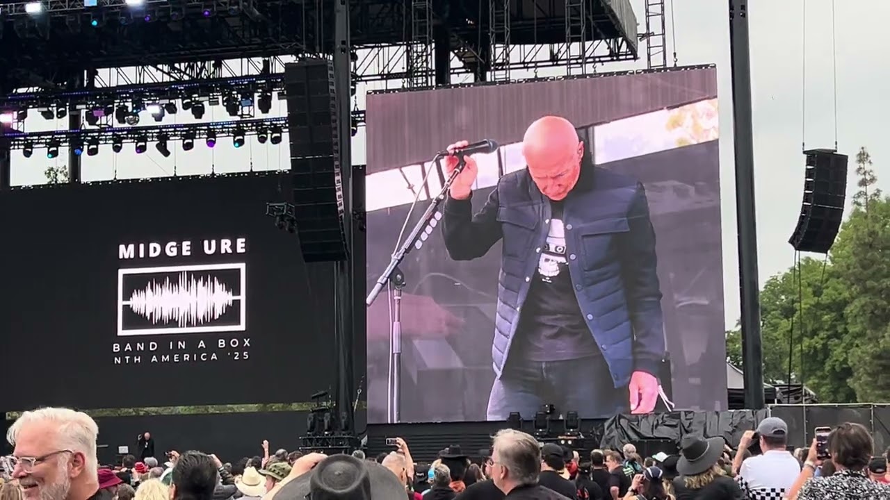 Midge Ure live “Vienna” @ Cruel World Festival Pasadena, CA May 17, 2025
