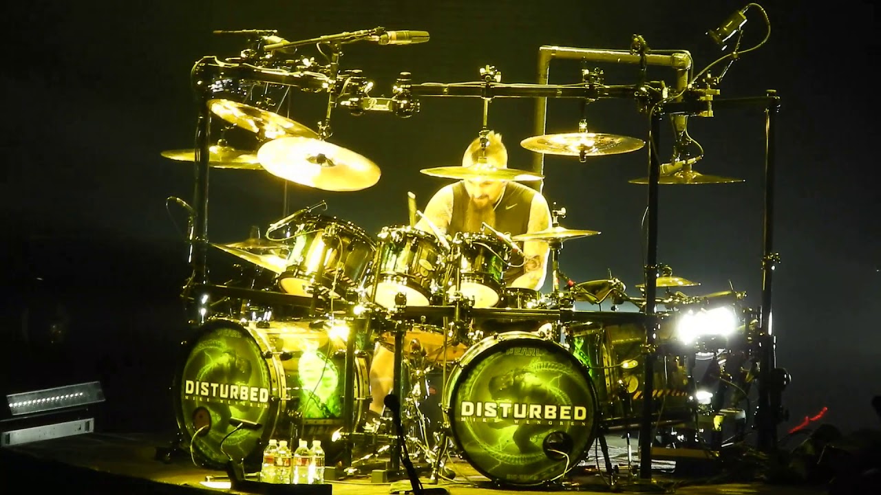 Disturbed's Mike Wengren's amazing Chops! 
