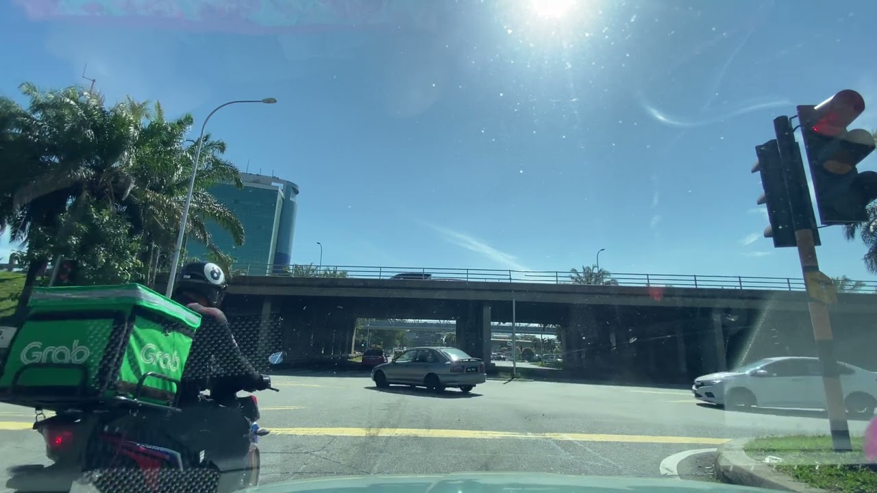 Petaling Jaya to Ipoh, iPhone 11 4K (13mm lens ultrawide), 16 Jan 2022