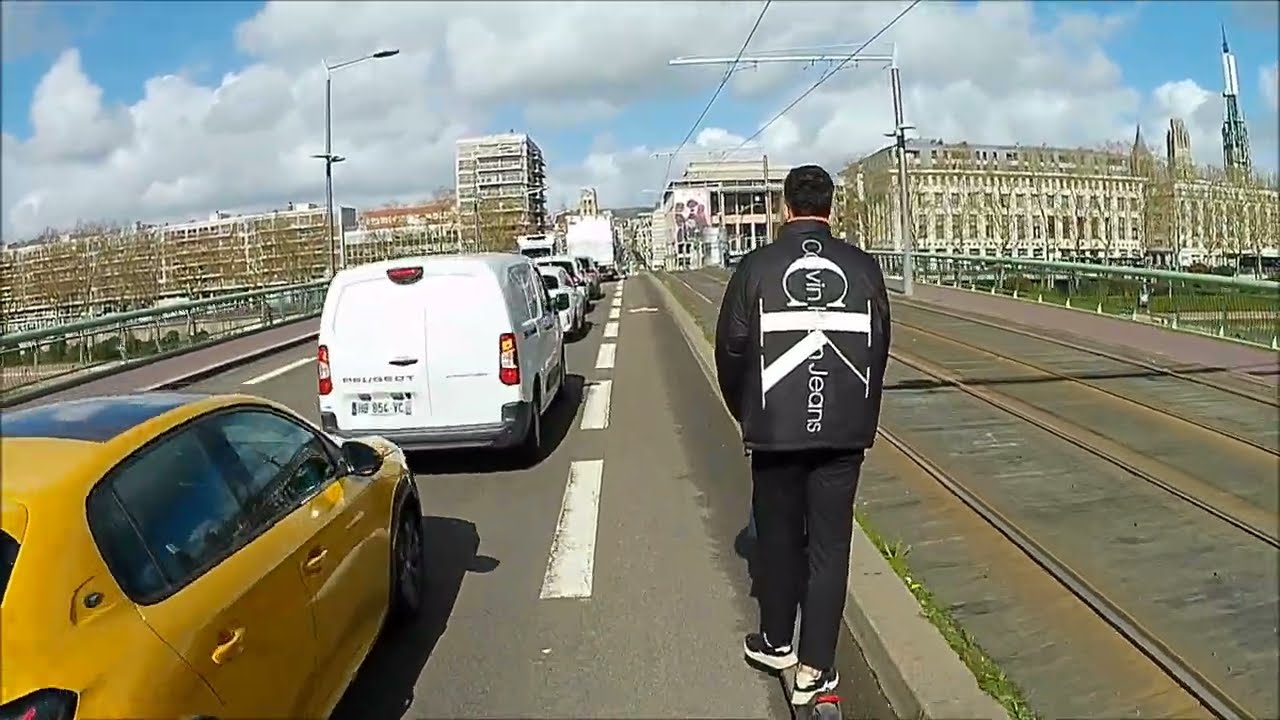 En une heure de vélo à Rouen 319
