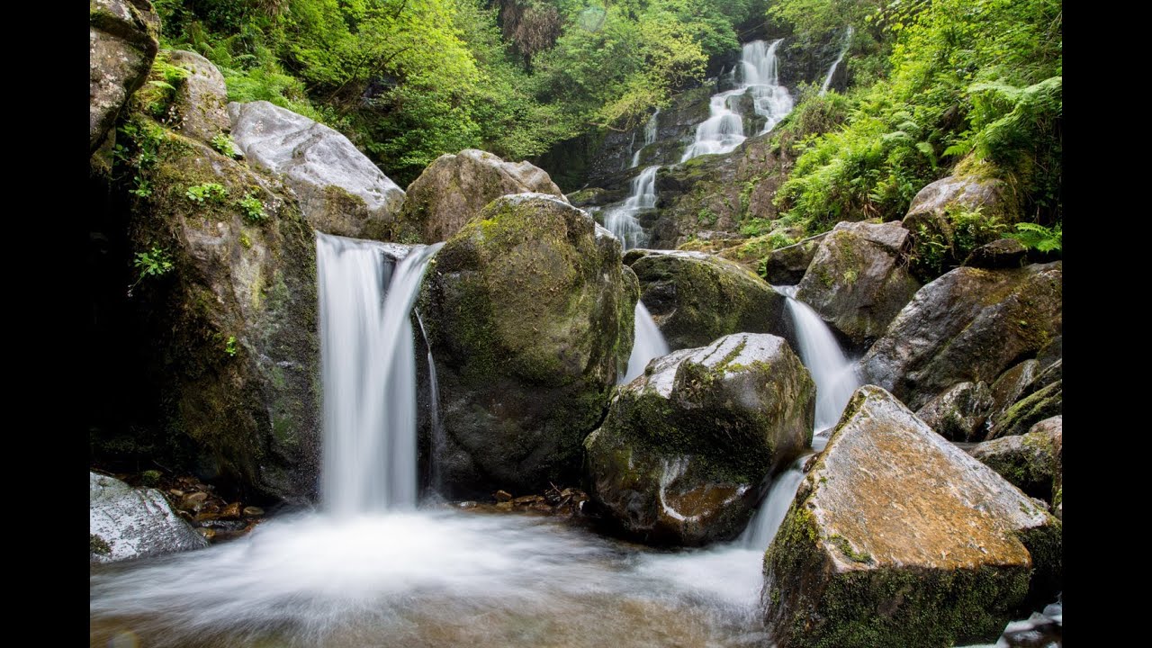 How to Photograph Waterfalls (a waterfall photography tutorial)