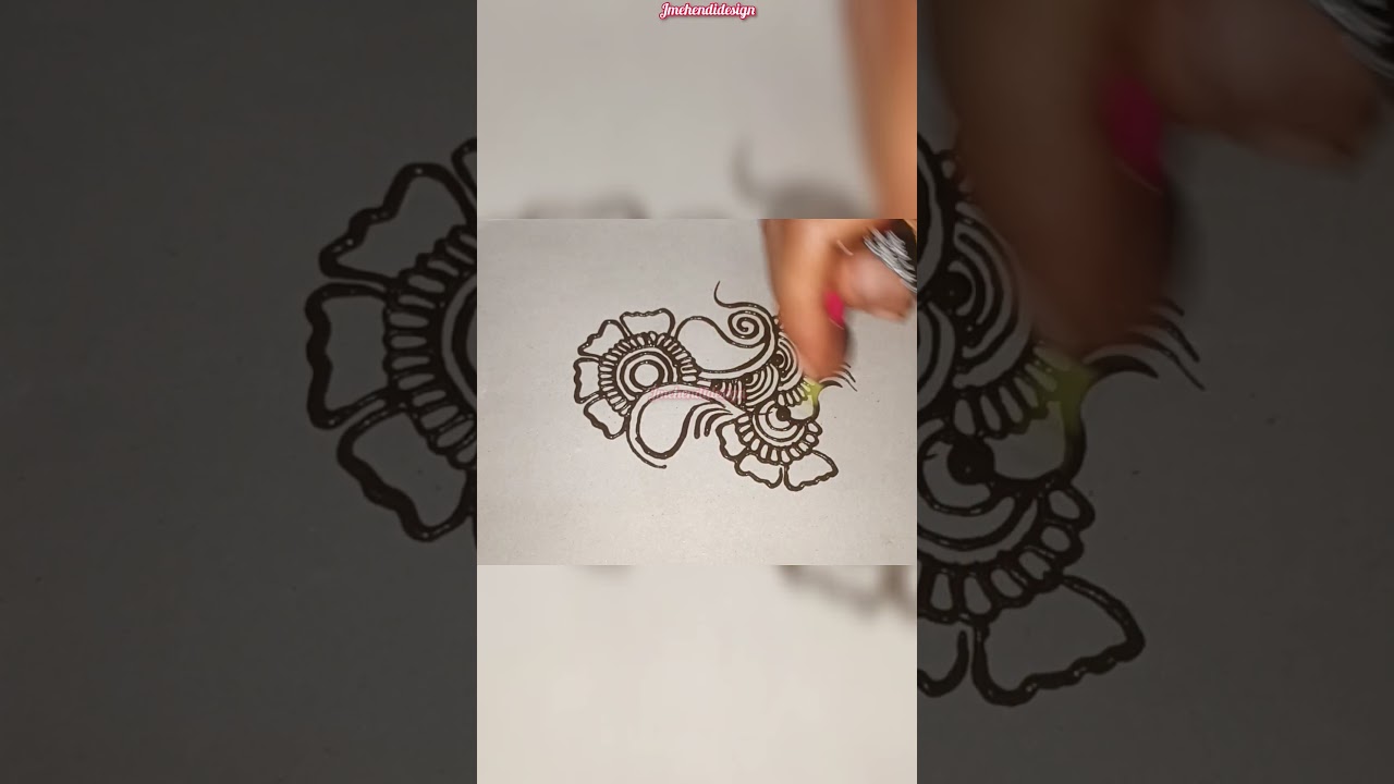 Looking Wow Mehendi Design