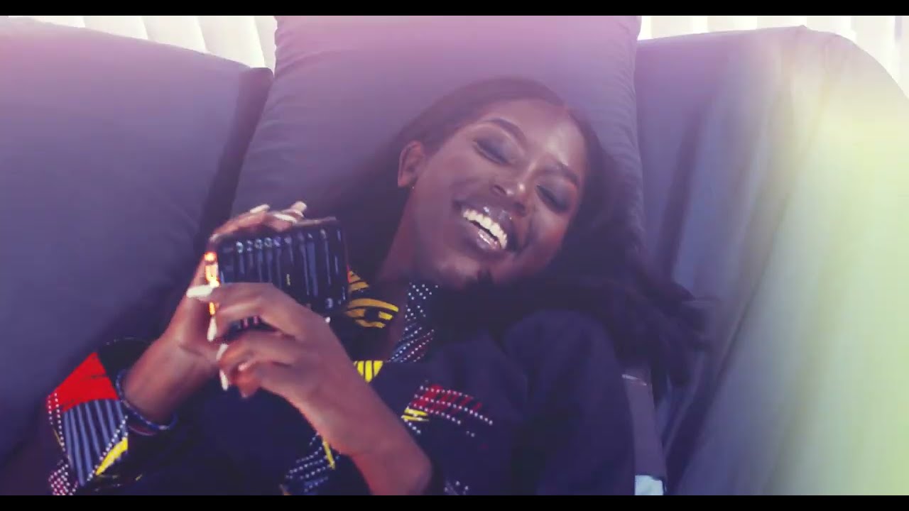 Fena Gitu - Monday Blues (Official Video)