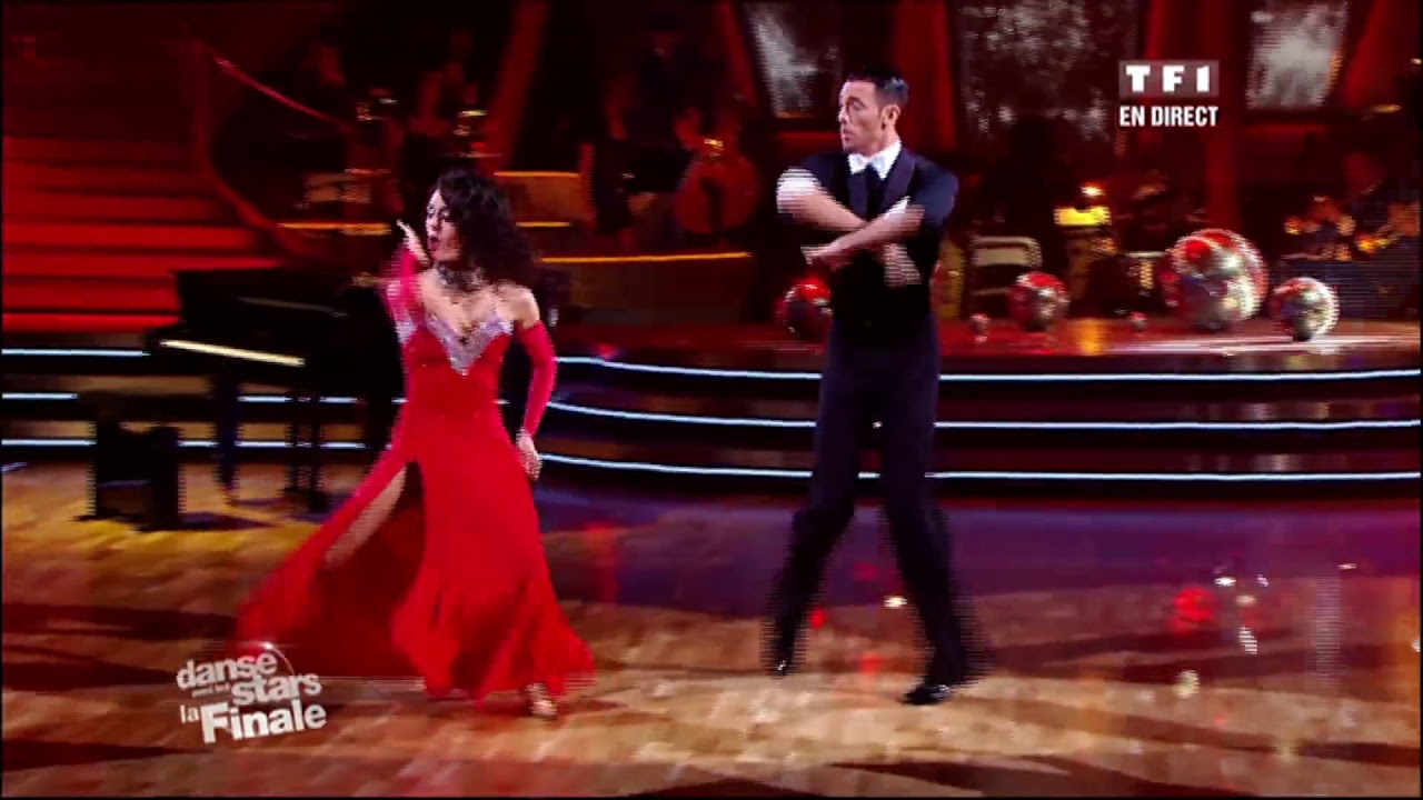 DALS S01   Un quickstep avec Sofia Essa&iuml;di sur ''Diamonds are a girl's best fri