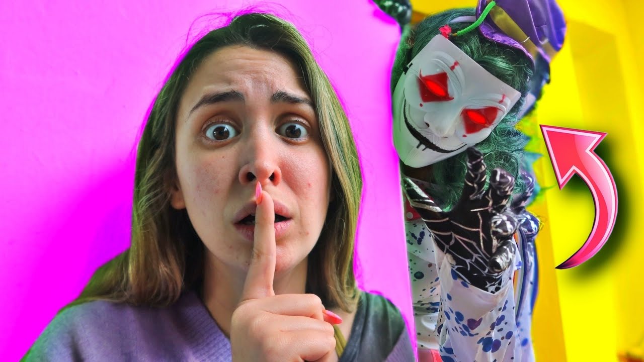 LA PAYASA HACKER ESTA BUSCANDO A @SaritaQueen