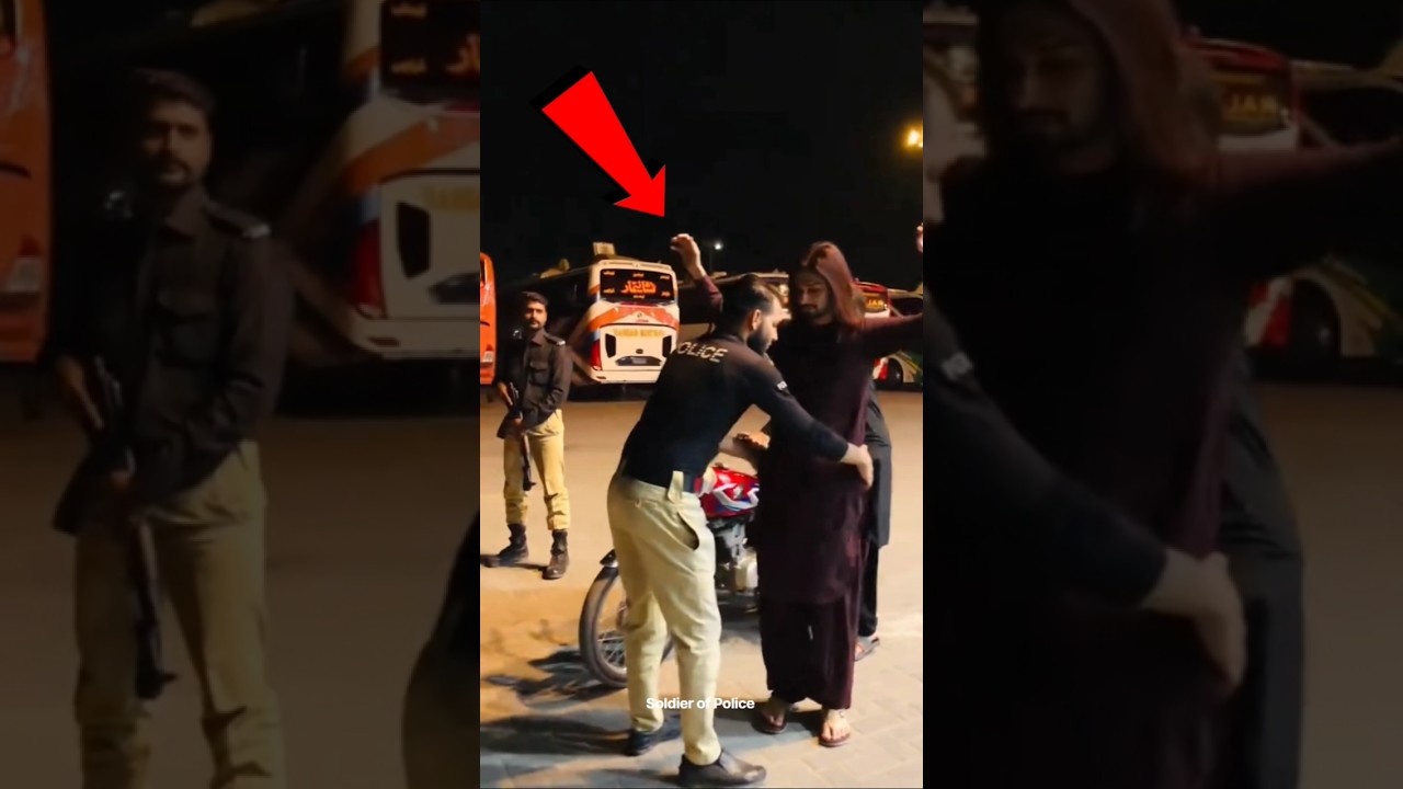 Stop by Police 🚨 #karachi