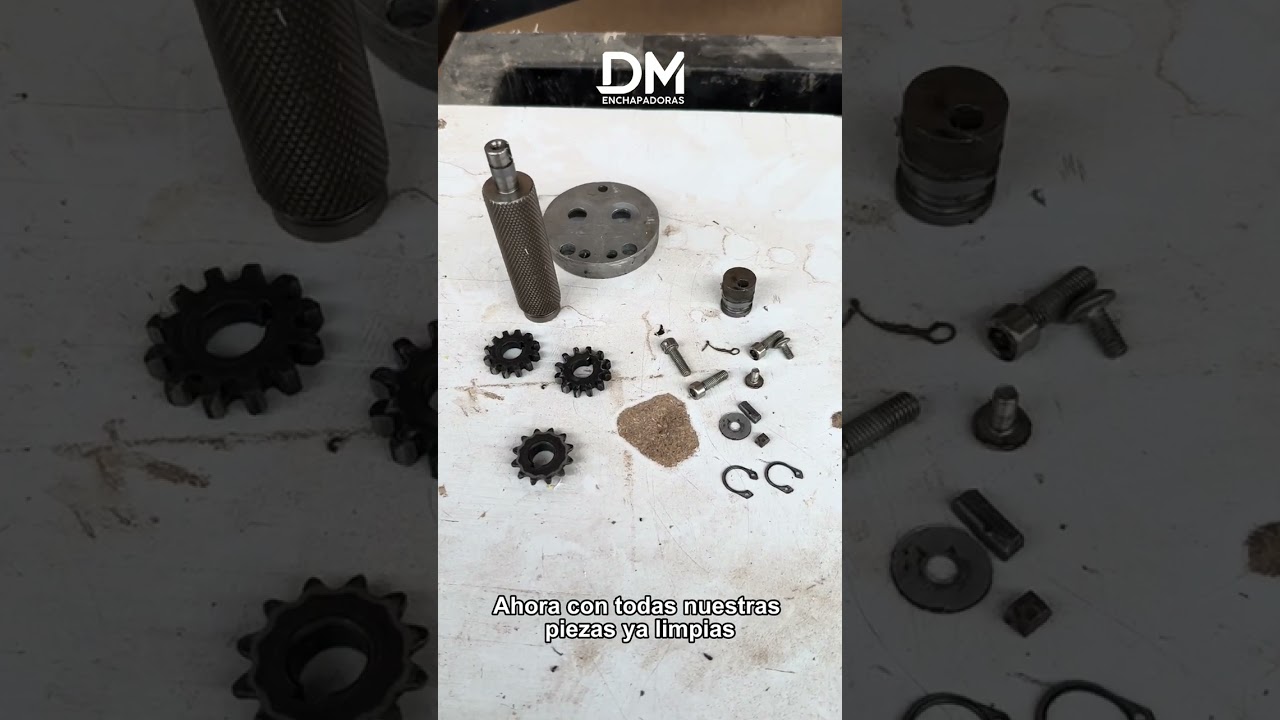 LIMPIEZA DE ENGRANES A ENCHAPADORA - DM ENCHAPADORAS