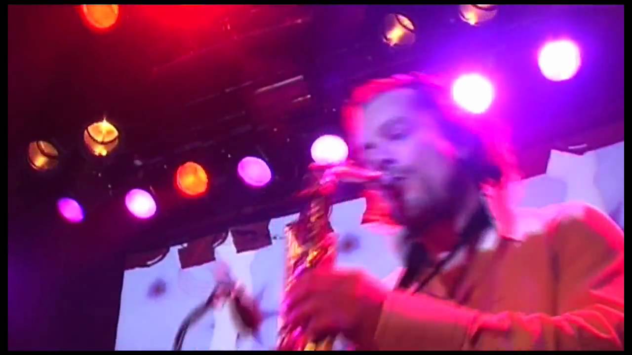 Can't you feel the groove by Sweet Charles Sherrell featuring Rene van Hertum on saxophone.