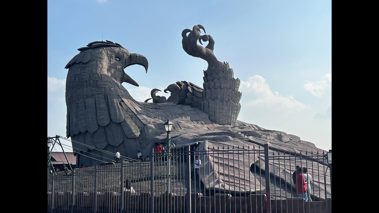 Alleppey to Varkala - Bike Ride - Varkala Cliff - Jatayu Earth's Center - Driving through coastline