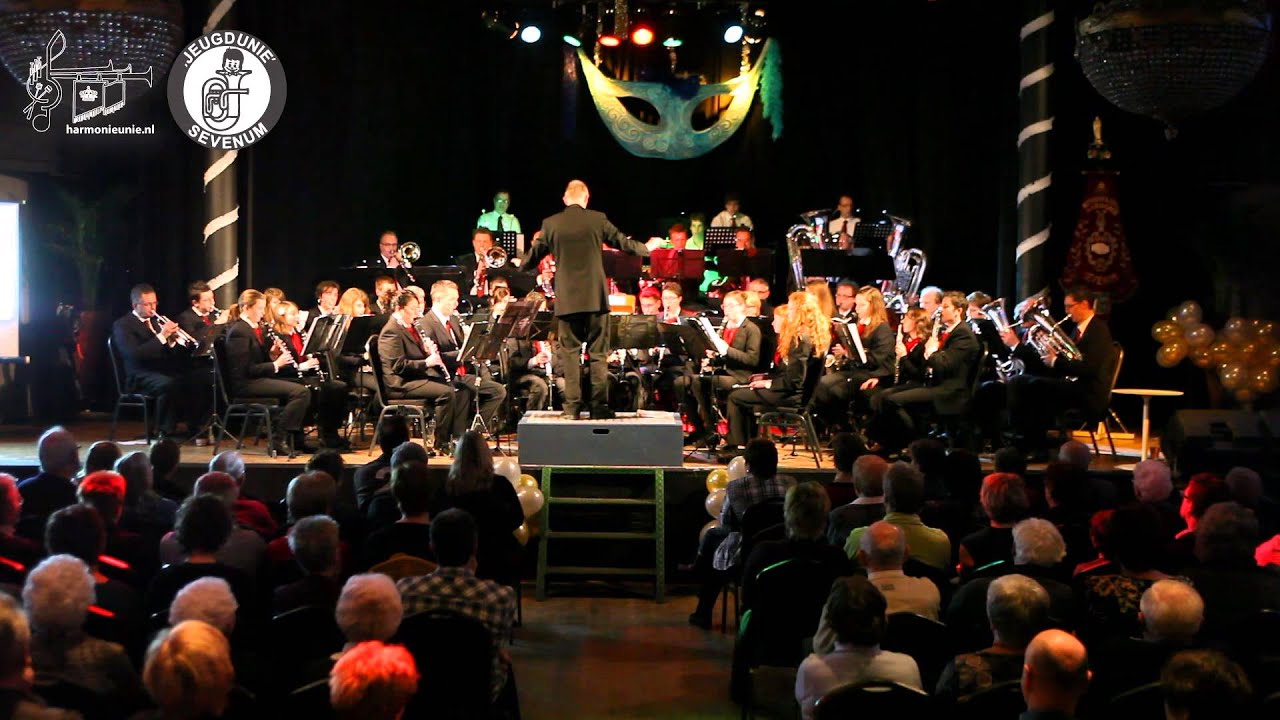 Harmonie Unie - Lord of the Dance (Nieuwjaarsconcert 2013)