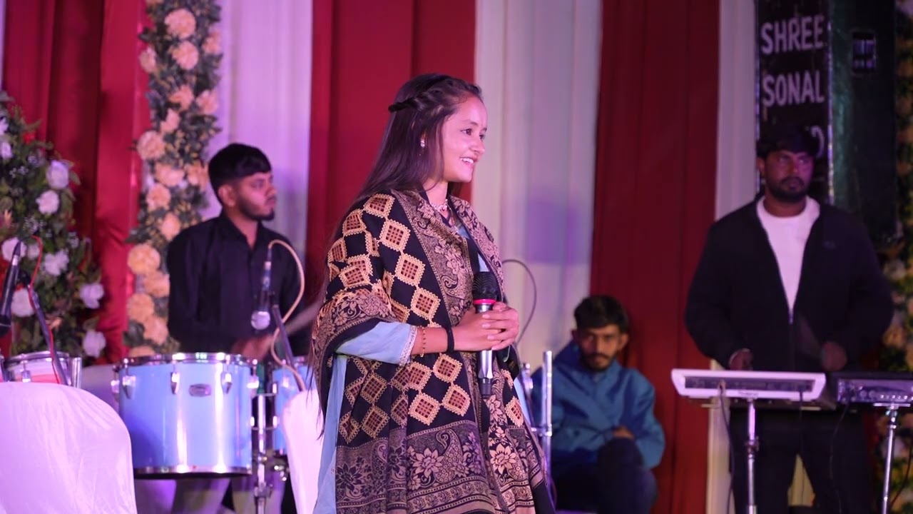 Deval ben Gadhavi & Vishal Gadhavi & Nathabhai Gadhavi Ras Garba