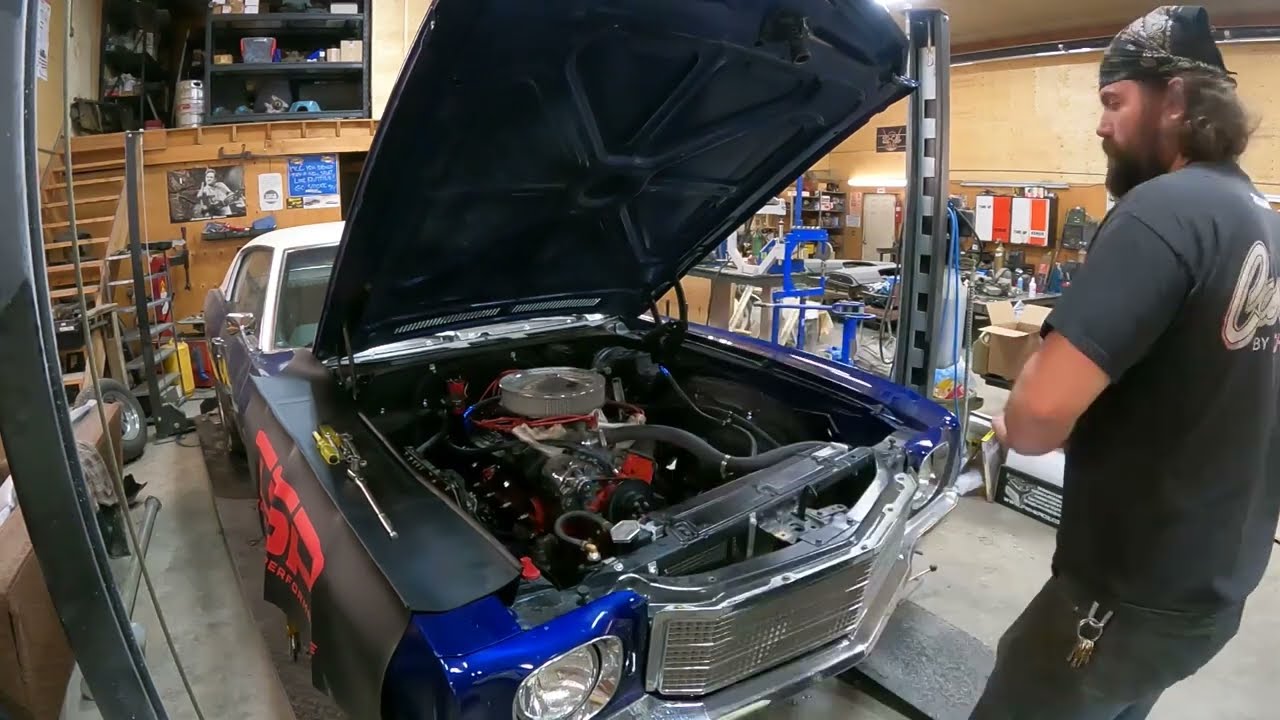 383 stroker build part 5.  Install and first fire up in the car.